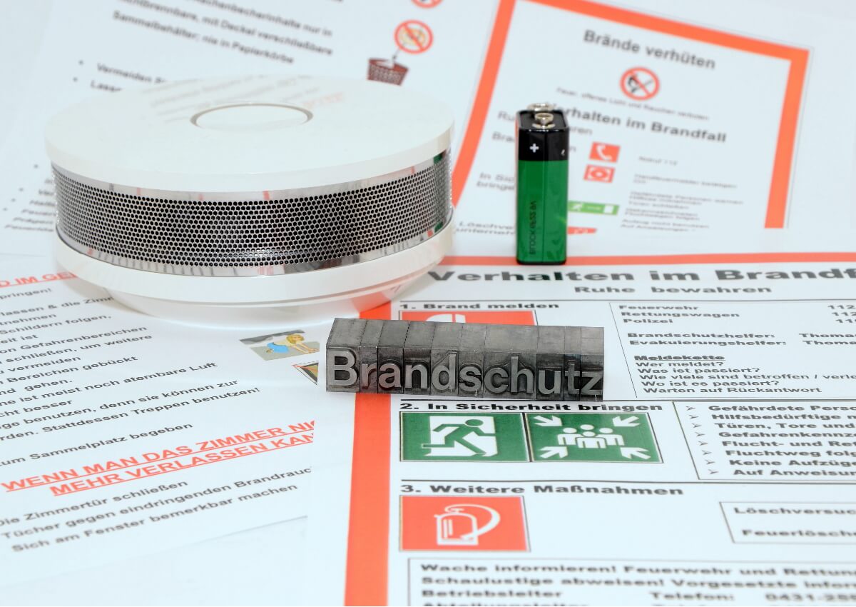 Wie Oft Muss Eine Feuerstättenschau Gemacht Werden Brandverhütungsschau: warum, wie oft und durch wen?