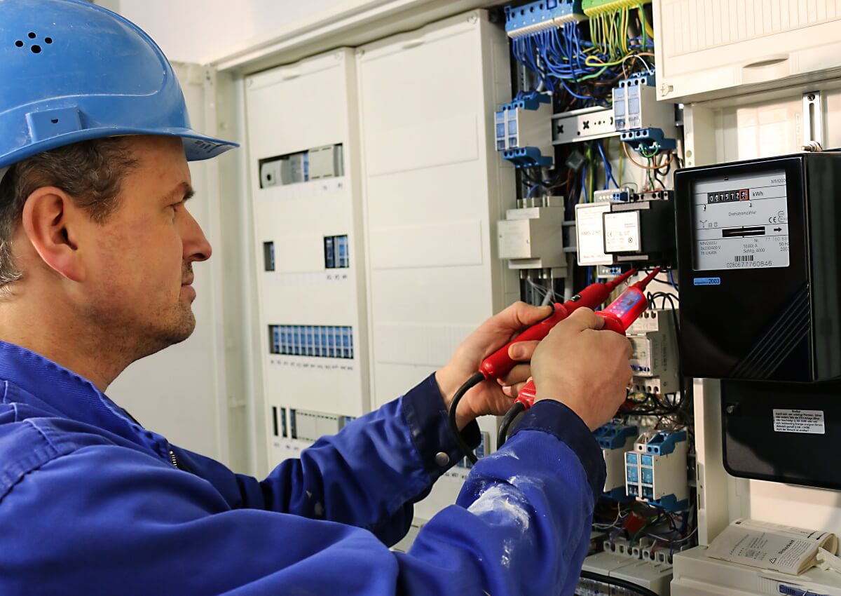Was Darf Ich Als Elektrofachkraft Für Festgelegte Tätigkeiten Machen